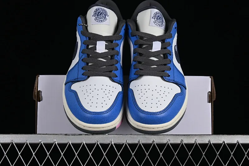 All categories Air Jordan Jordan series basketball shoes Air Jordan 1 Low G version pure original Air Jordan 1 Low "Flight Vintage" AJ1 Joe 1 old white and blue low-top cultural casual sneakers FV8439-104